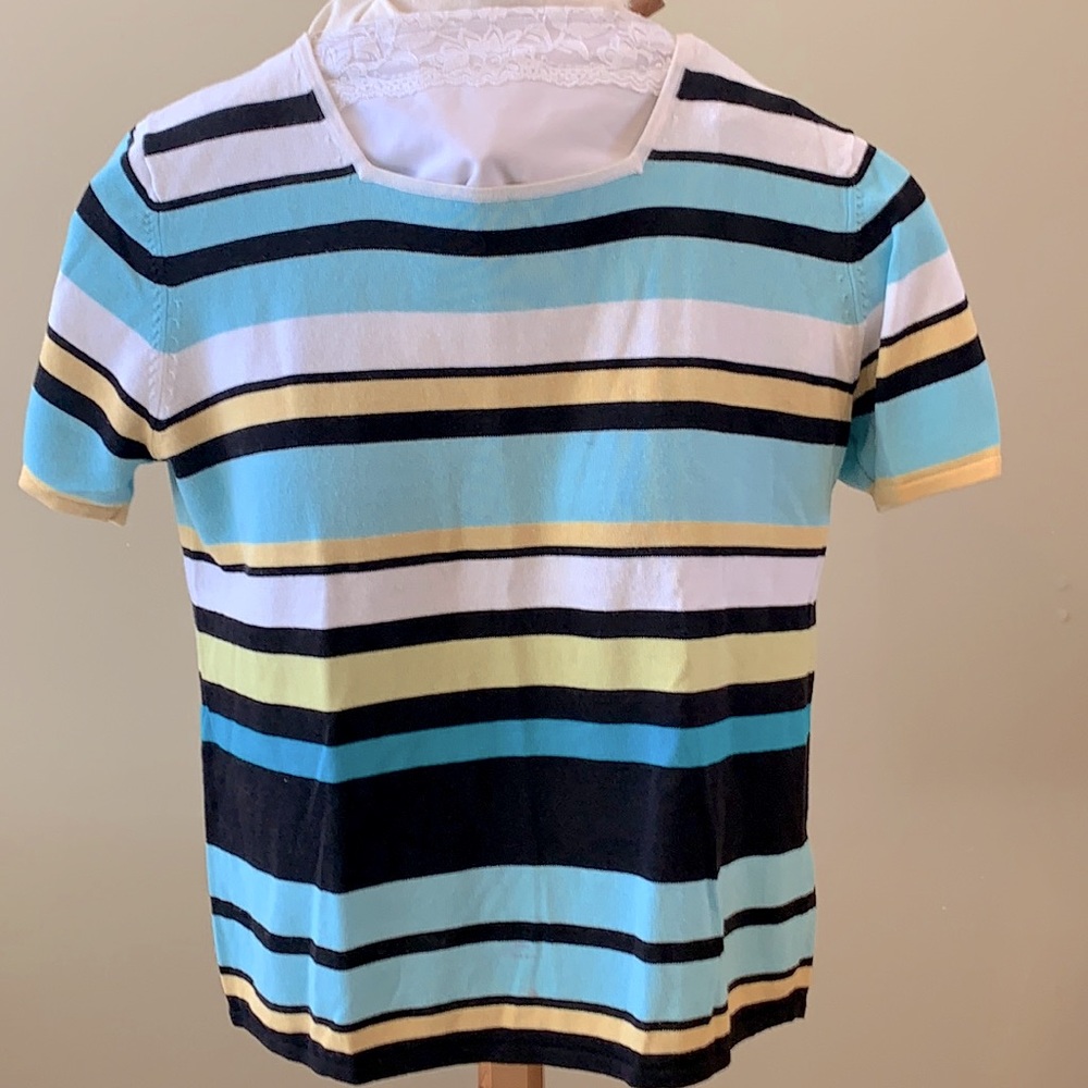 Petite sweater top..